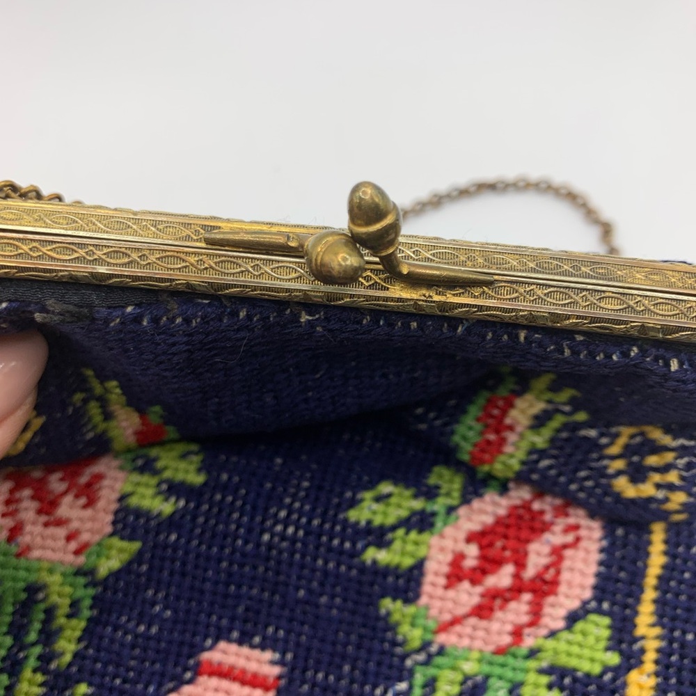 1930s Floral Needlepoint Tapestry Handbag - Picture 3 of 9